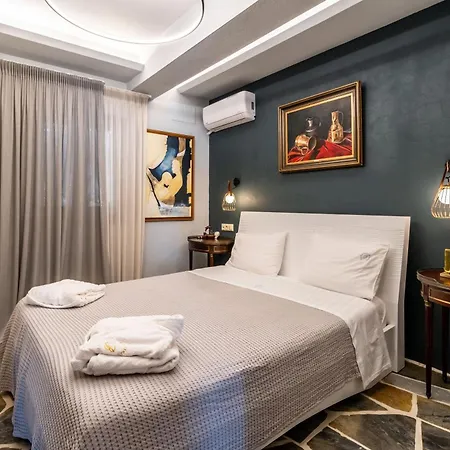 Barbarella Luxury