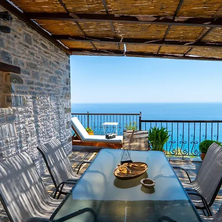 Barbarella Luxury Agios Ioannis (Thessaly)